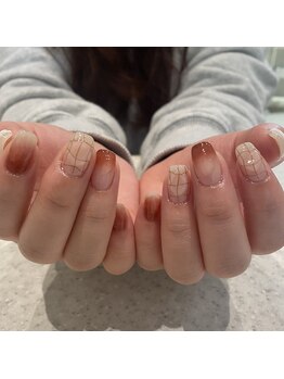 リノ(lino)/グラデーションネイル