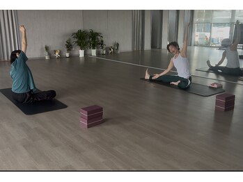 スタジオ ティーズアールエフ(STUDIO T’zRF)/