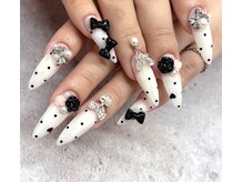 ルミエール 大分市中央町(Lumiere)/ドットゴテゴテネイル