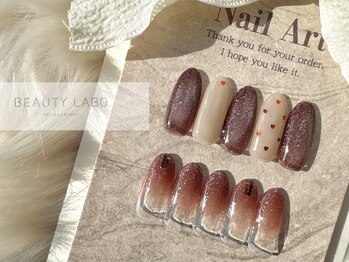 ビューティーラボ 塚口店(Beauty labo)の写真/自爪に優しいパラジェルで自爪の健康を保ちながらネイルが楽しめる!指先からセンスが光るお洒落デザインを