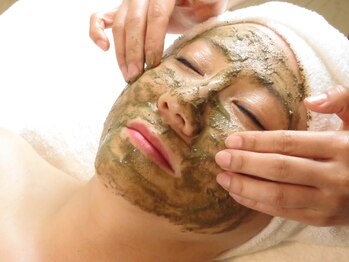 チョンダムビューティー(chondam beauty)/ハーブの力で肌質改善しましょう