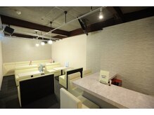ピュアリー(purly)の雰囲気（カフェも併設しているので、お食事も一緒に楽しめます♪）