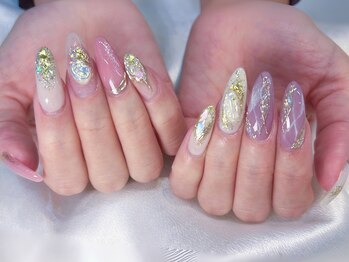 ラッキー(Lucky)/INSネイル