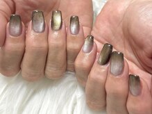 ヴェリタネイル(Verita nail)/マグネットグラデーション