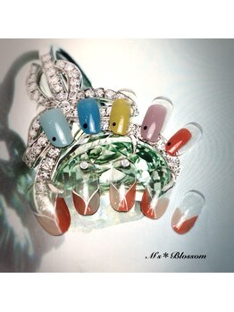 ネイルサロンアンドスクールエムズブロッサム(Nailsalon & school M's Blossom)/8月定額制5100デザイン