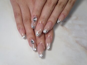 ネイルサロンル ミエル(lumiere)/