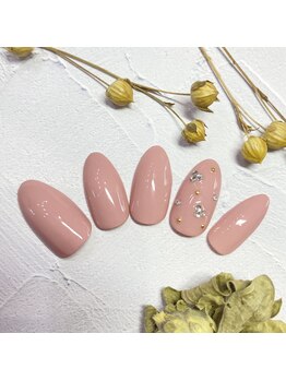 サロンR/ストーンドットネイル