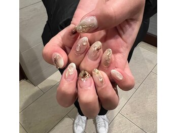 ヴィヴィ(vivi)/viviネイル☆