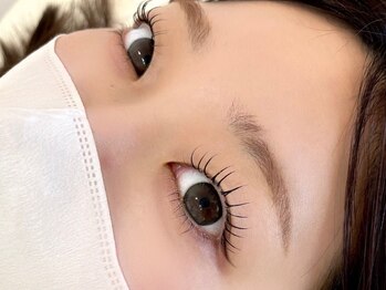 くるるん/次世代まつげラッシュリフト