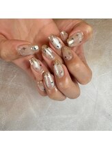 リリ(Lili)/トレンドキラキラアート