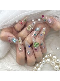宝石ネイル