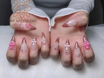 ウメネイルスタジオ(UME NAIL STUDIO)/* 長 さだしやり放題×つけ放題