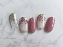 ネイルソファ 木津(nail sofa)/【4月】おすすめデザイン