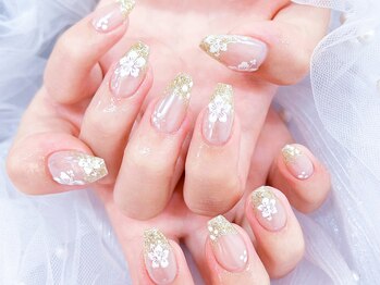 ルル 新宿店(Lulu’s)/持込み・新宿ネイル・長さだし