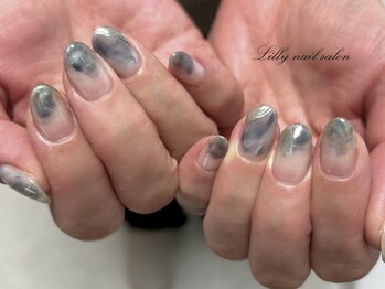 リリー(Lilly)/ニュアンスネイル