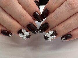 ワイン赤とリボンデザイン