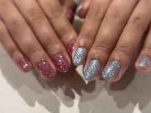 キラキラフラッシュネイル