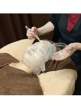 ビークレアーズ ビビ(B-crears. ViVi)/プラセンタ美容液で鎮静