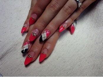 ピリナ(pilina)/ネイルデザイン