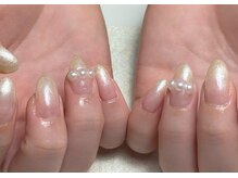 メオネイル(MEO NAIL)/ワンカラーxラメグラデーション