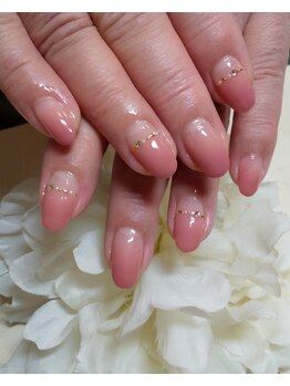 コーラル(CORAL)/グラデーションネイル