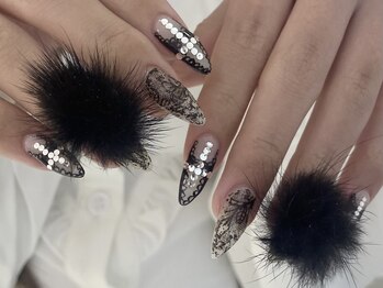 シェルネイル(SHELL NAIL)の写真/『高技術×発想力』貴方だけの特別nailでつい見惚れてしまう指先に☆華やかnaiｌは<SHELL NAIL>にお任せ♪