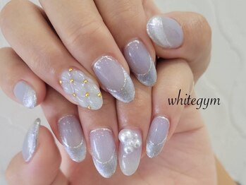 ホワイトジム(White Gym)/持ち込みデザインネイル