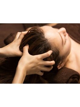 ヘッドスパで癒されたい