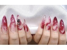 エムズ ネイルサロン(M2)/長さだしモヤモヤネイル