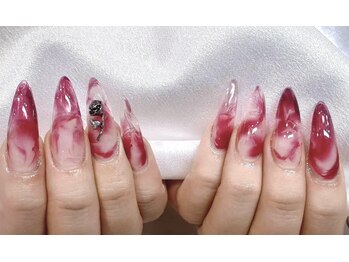 エムズ ネイルサロン(M2)/長さだしモヤモヤネイル