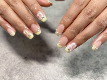 ココネイル(Koco Nail)/イエローカラーデザイン