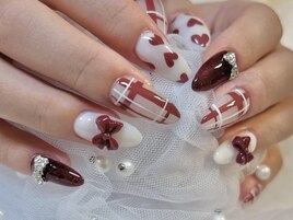 ブラウンガーリーネイル