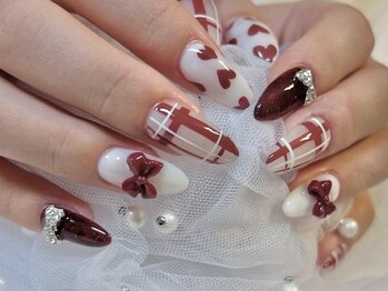 ブラウンガーリーネイル