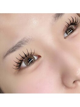 Aprile まつげパーマ/マツエク/眉毛/パリエクLED