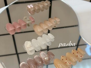 パシャ(Pasha)の写真/シンプルなのに上品で大人可愛いデザインをご提案♪爪の形や色味も綺麗に整えてくれるから、モチの良さ◎