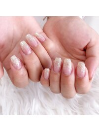 ラメグラデーションネイル