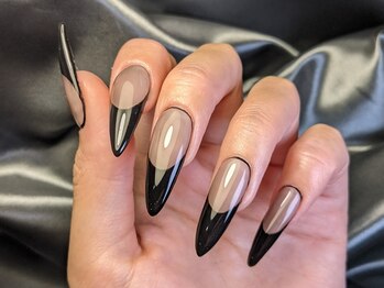 ブラックフレンチネイル