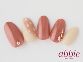 バンビネイル　￥10505