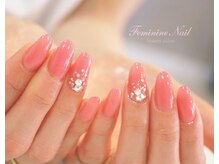 フェミニンネイル(Feminine Nail)