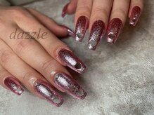 ダズル(dazzle)/ハートパンチネイル