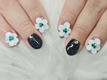 バーロ ビューティールーム(Balo Beauty Room)の写真/爪質、乾燥、爪の形やデザインの悩み☆丁寧な施術でご希望を叶えます。ハンドスパ/長さだし/3D/手描きetc