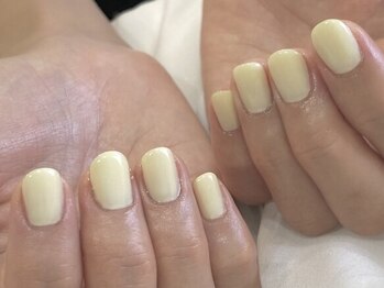 フェミニンネイル(Feminine Nail)/イエローバターネイル
