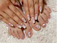 ネイルドシレラ パセーラ店(nail de SIRELLA)/ハンドフット同時施術