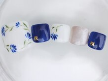 ネイルサロン あかねいろ/春夏　手描き花　フットネイル