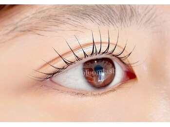 まつげエクステ専門サロン ブルームラッシュ(bloom lash)/コスメティックラッシュパーマ＊
