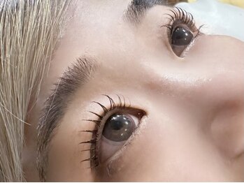 和み屋 巴の写真/【似合わせ×キープ力に自信あり◎】貴方だけのナチュラルな上品なお目元に◇毎日のメイク時短にもオススメ