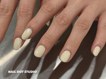 ネイルドットスタジオ 堺筋本町(NAIL DOT STUDIO)/クリームワンカラー