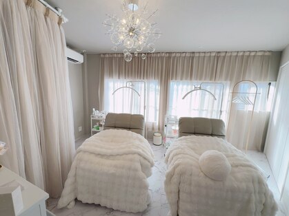 アムリス(AMOURIS)の写真