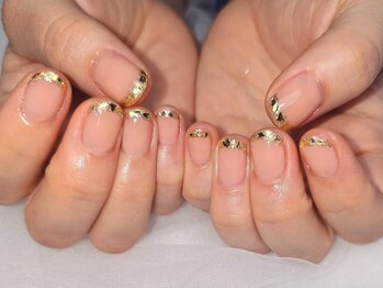 ネイルバイピヌ(nail by pinu)/ガラスフレンチ