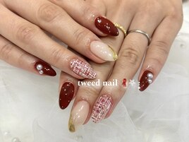 秋冬に大人気ツイードネイル